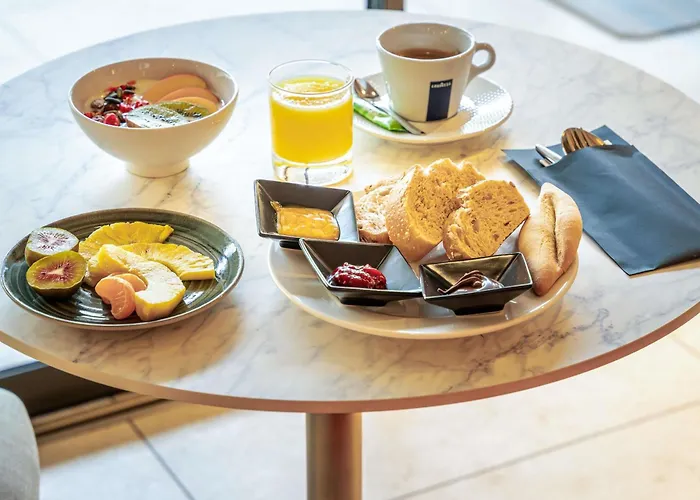 Mercure Avignon Gare TGV